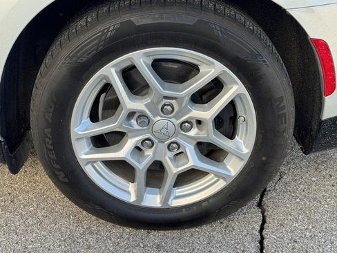 Used 2025 Dodge Charger R/T w/ Quick Order Package 25M R/T image 7