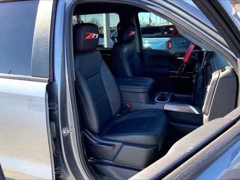 Used 2021 Chevrolet Silverado 1500 RST w/ Texas Edition Plus image 9