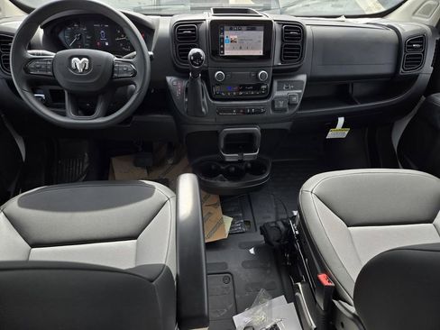 New 2025 RAM ProMaster 3500 w/ Roll-Up Rear Door Package image 16