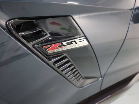 Used 2019 Chevrolet Corvette Z06 RWD image 60