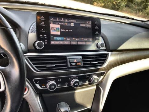 Certified 2018 Honda Accord EX-L image 18