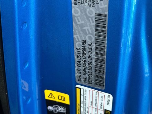 Used 2023 Jeep Wrangler Unlimited Rubicon w/ LED Lighting Group image 30