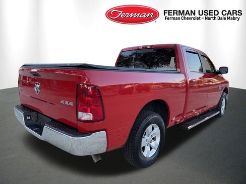 Used 2020 RAM 1500 Classic SLT image 10