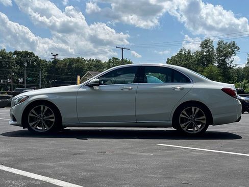 Used 2018 Mercedes-Benz C 300 Sedan image 4