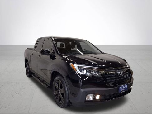 Used 2017 Honda Ridgeline Black Edition image 4