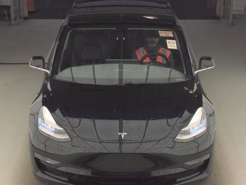 Used 2018 Tesla Model 3 Long Range AWD/4WD image 3
