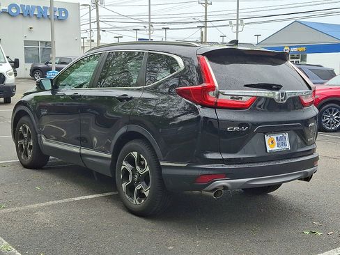 Used 2019 Honda CR-V Touring image 3