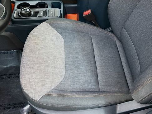 Used 2023 Ford Maverick XLT image 18