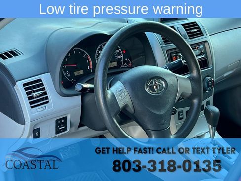 Used 2012 Toyota Corolla LE image 5