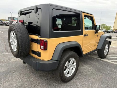 Used 2013 Jeep Wrangler Sport AWD/4WD image 5