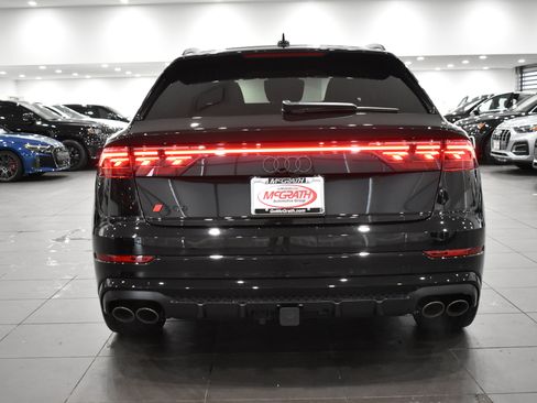 New 2026 Audi SQ8 Prestige image 9