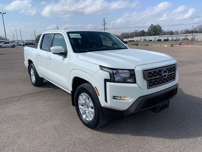 Used 2022 Nissan Frontier SV