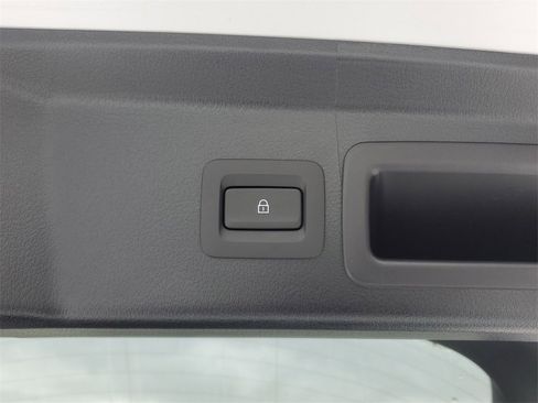 New 2025 MAZDA CX-30 AWD 2.5 S w/ Select Sport Pkg image 10