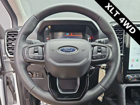 Used 2024 Ford Ranger XLT w/ Trailer Tow Package image 19