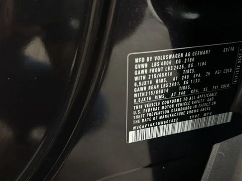 Used 2016 Volkswagen Tiguan S FWD image 25
