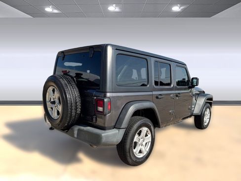 Used 2020 Jeep Wrangler Unlimited Sport S image 9