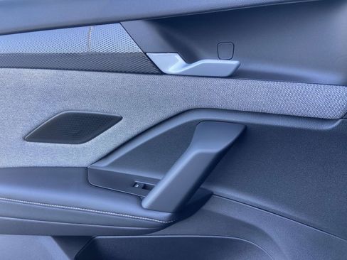 New 2026 Volkswagen Tiguan S image 16