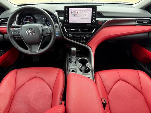 Used 2022 Toyota Camry XSE w/ Cold Weather Package FWD image 20