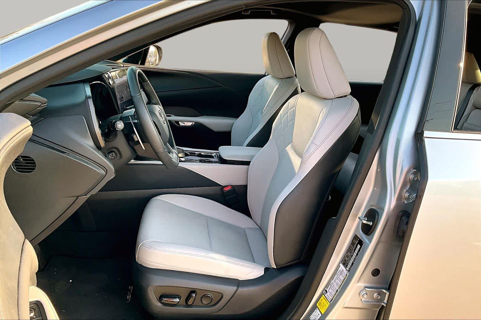 Used 2025 Lexus RX 350 Premium FWD image 19