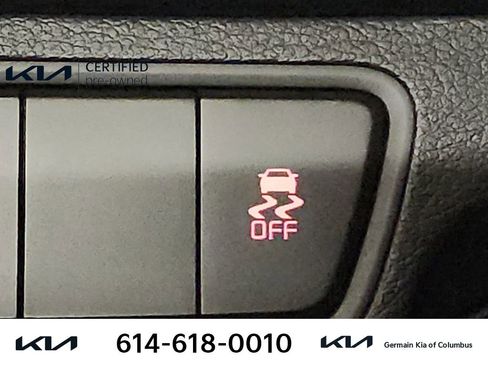 Certified 2024 Kia Forte LXS image 30