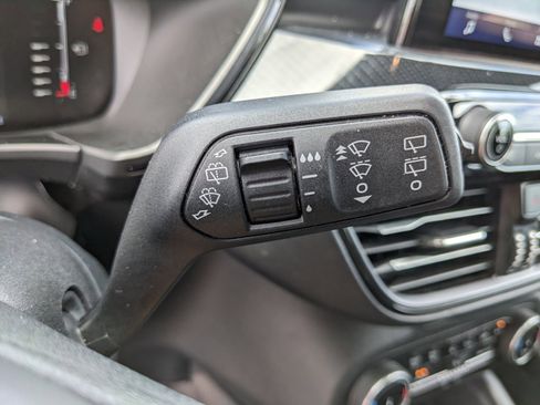 Used 2024 Ford Escape ST-Line FWD image 28