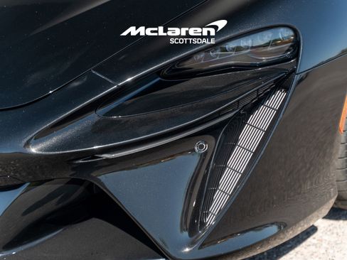 New 2026 McLaren Artura image 13