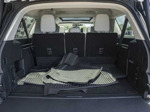 New 2025 Ford Expedition Max Platinum w/ Platinum Ultimate Package AWD/4WD image 14