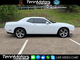 Used 2015 Dodge Challenger R/T w/ Quick Order Package 22B R/T RWD video 2