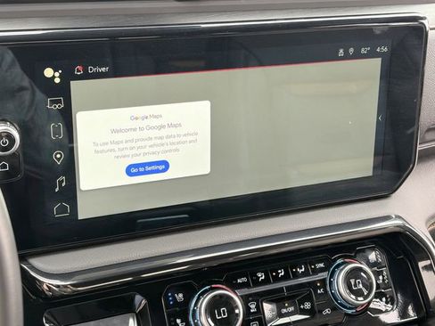 Used 2024 GMC Sierra 1500 AT4 w/ Technology Package AWD/4WD image 14