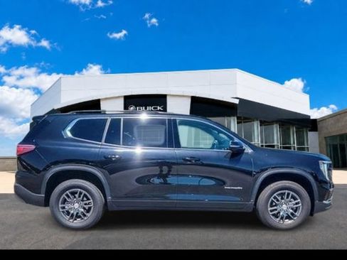Used 2025 GMC Acadia Elevation AWD/4WD image 9
