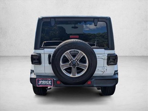 Used 2021 Jeep Wrangler Unlimited Sahara image 7