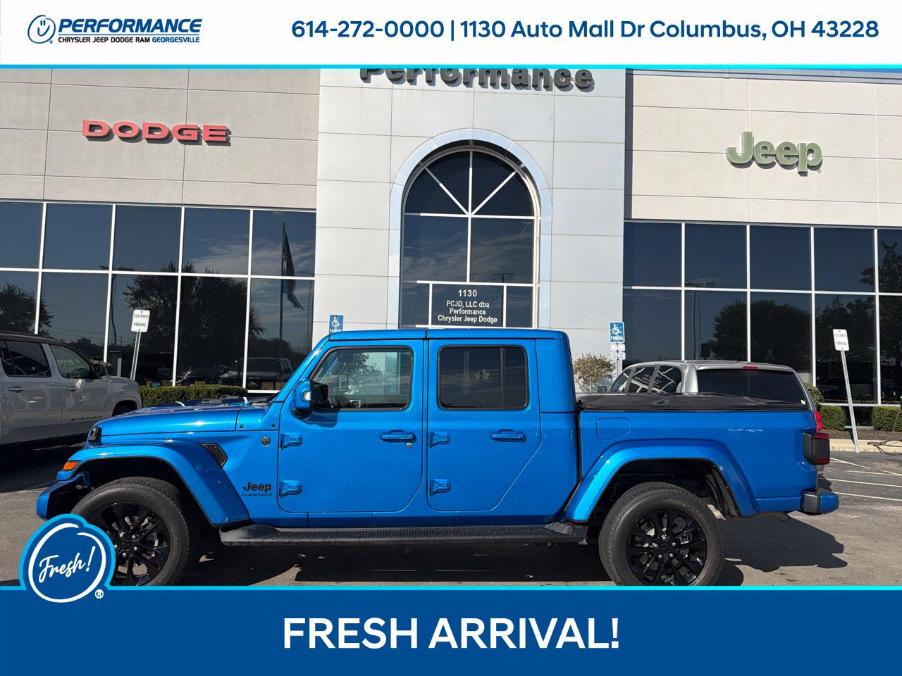 Used 2023 Jeep Gladiator Overland AWD/4WD image 6