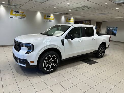 New 2026 Ford Maverick Lariat AWD/4WD image 2