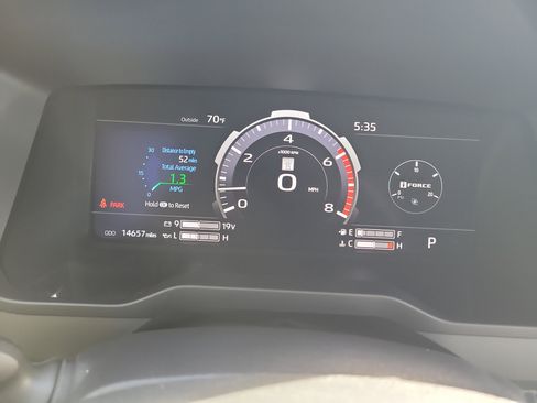 Used 2025 Toyota Tundra Limited image 32