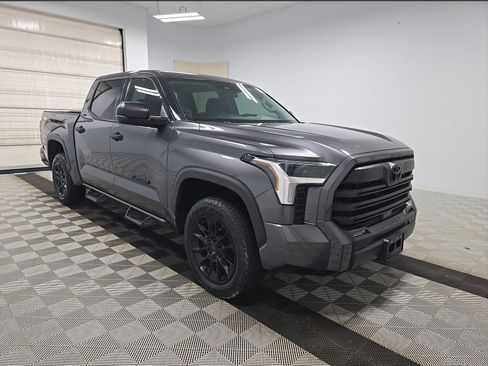 Used 2023 Toyota Tundra SR5 AWD/4WD image 5