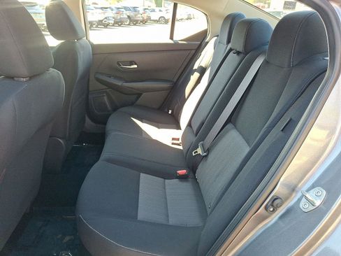 Used 2020 Nissan Sentra SV w/ Electronics Package image 11