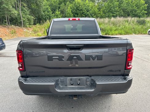 Used 2025 RAM 2500 Big Horn AWD/4WD image 6