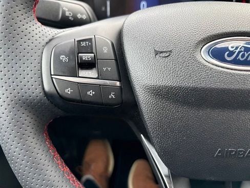 Used 2023 Ford Escape ST-Line w/ Tech Pack #1 AWD/4WD image 28