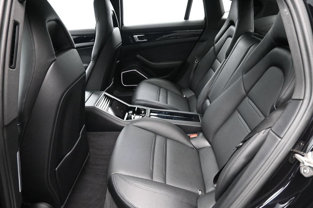 Certified 2023 Porsche Panamera RWD image 7