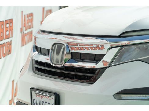 Used 2021 Honda Pilot Touring image 38