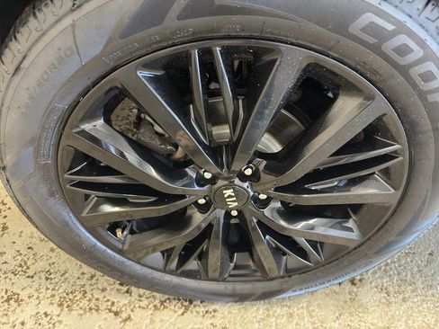 Used 2020 Kia Telluride SX w/ SX Prestige Package AWD/4WD image 36