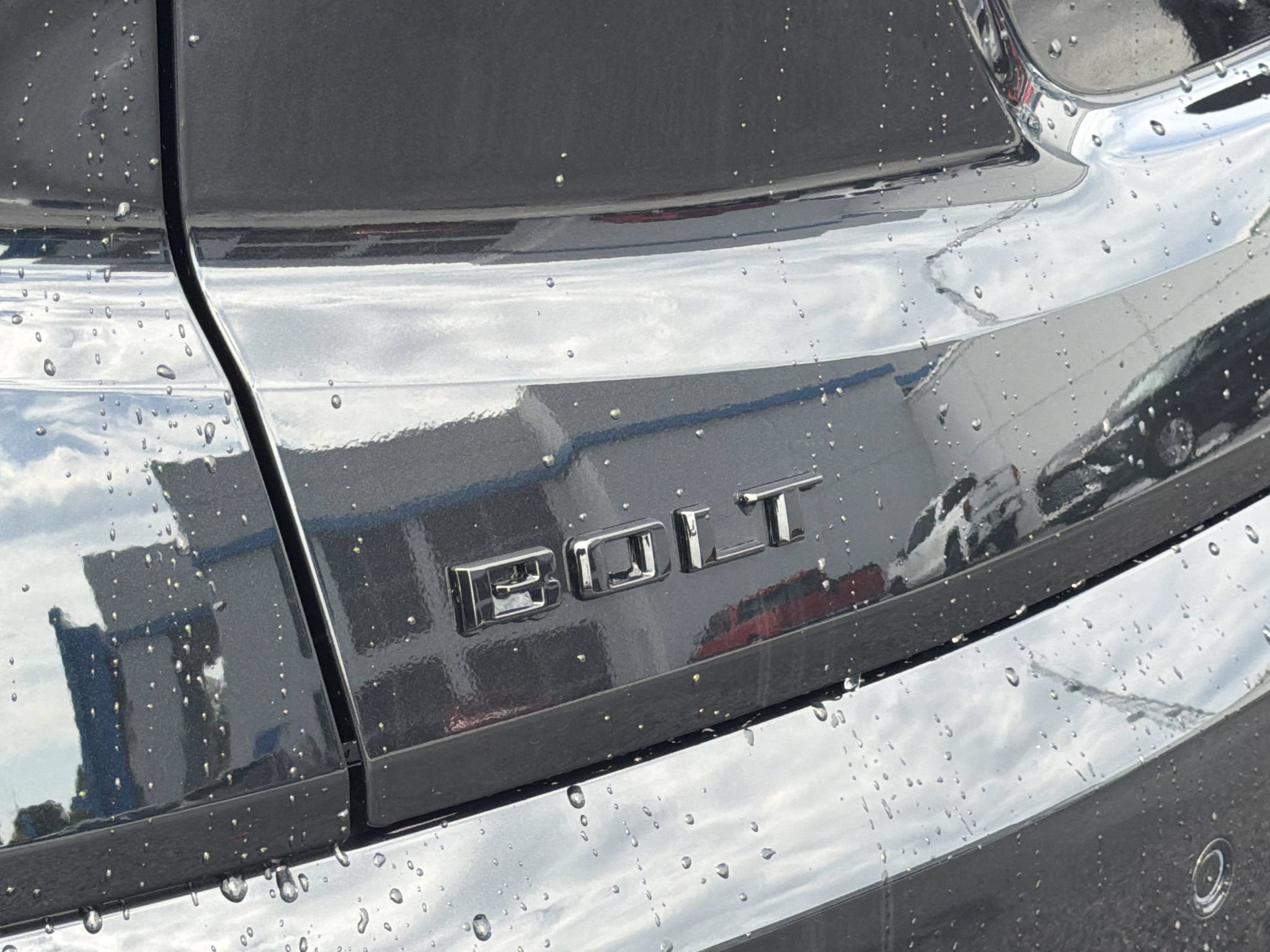 New 2027 Chevrolet Bolt LT w/ Comfort Package FWD image 26