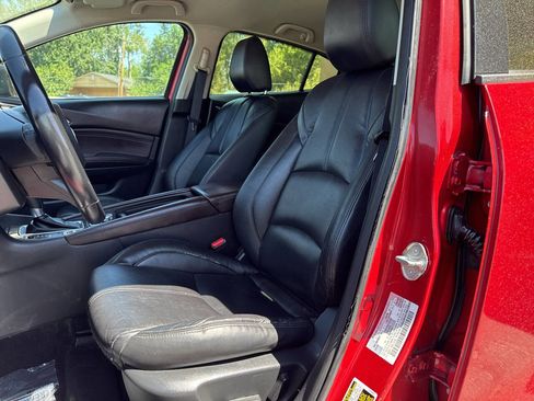 Used 2017 MAZDA MAZDA3 Touring image 11