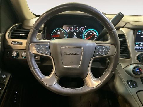 Used 2017 GMC Yukon Denali w/ Open Road Package AWD/4WD image 15