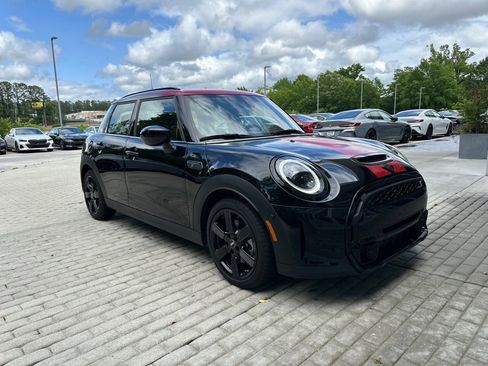 Used 2024 MINI Cooper S FWD image 5