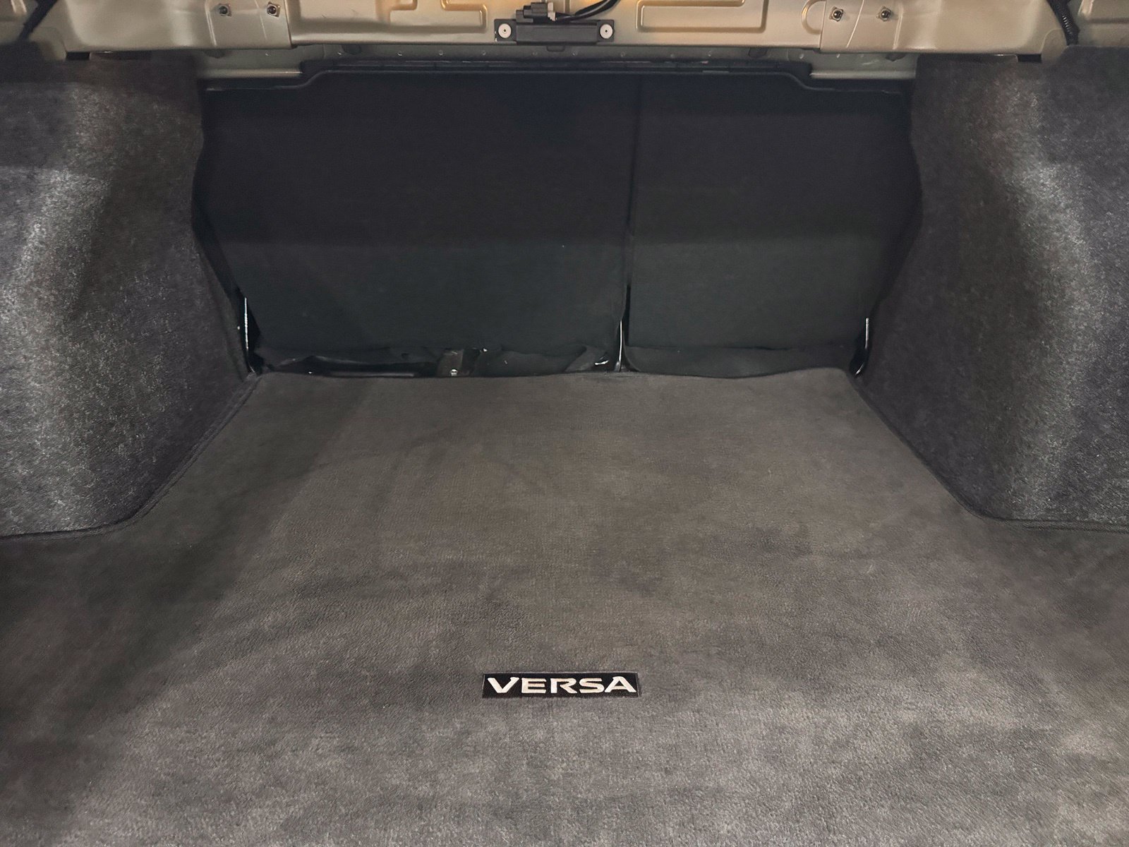 Certified 2024 Nissan Versa SV FWD image 35