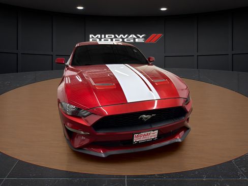 Used 2021 Ford Mustang Premium RWD image 5