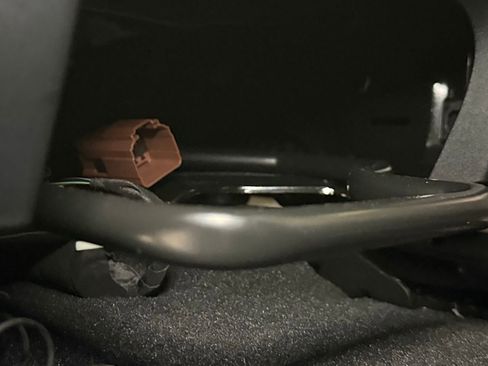 Used 2025 Ford Explorer Active w/ Active Comfort Package image 67