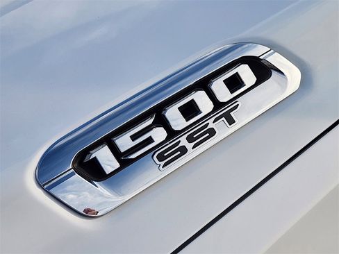 Used 2025 RAM 1500 Big Horn image 13