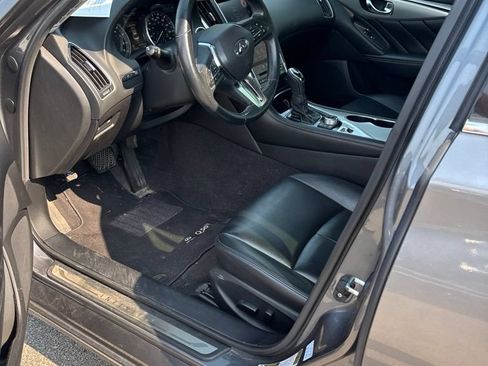 Used 2021 INFINITI Q50 Luxe RWD image 8